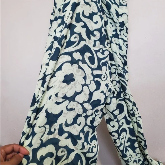 Floral jumpsuit - Picture 6 of 14